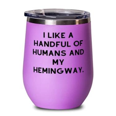 Imagem de Cool Hemingway Cat, I Like a Handful of Humans and My Hemingway, taça de vinho divertida para amantes de gatos de amigos