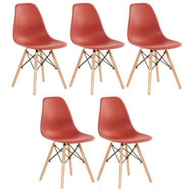 Imagem de Kit 5 Cadeiras Charles Eames Eiffel Dsw Com Pés De Madeira Clara Terracota