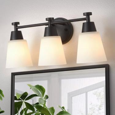 Imagem de SENKERFAN Luminária de banheiro com 3 luzes, luminária moderna de aço inoxidável preto fosco sobre espelho com vidro fosco, iluminação de arandelas de parede para quarto e sala de estar