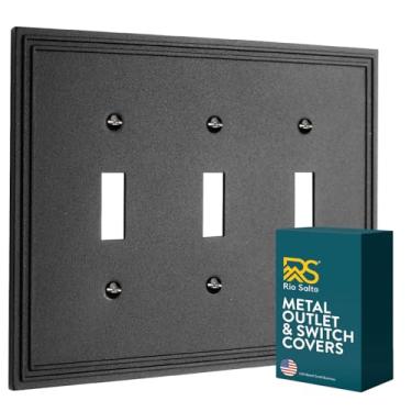 Imagem de Rio Salto Forge Collection Capa de placa de interruptor de luz de 3 gangos de tamanho médio, placas de parede decorativas para tomadas elétricas, placa de parede tripla de metal moderno (preto fosco