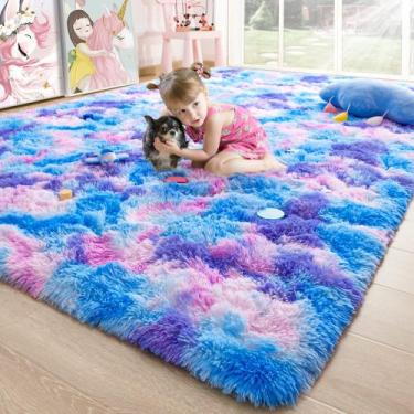 Imagem de Tapete Noahas Fluffy Kids de 4 x 6 pés para quarto azul/roxo Rainbow