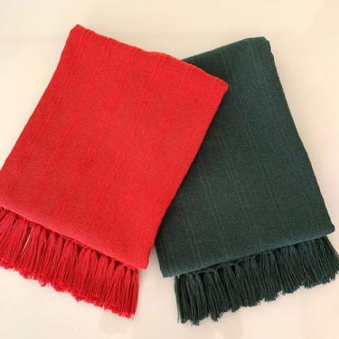 Imagem de Kit 2 Mantas Pra Sofá Xale de Luxo Especial De Natal Verde E vermelha 