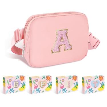 Imagem de COSHAYSOO Pochete de cintura pequena com alça ajustável com patch de letra inicial para mulheres, adolescentes, meninas, corridas, academia, trilhas, mini bolsa transversal para viagem, bolsa moderna,