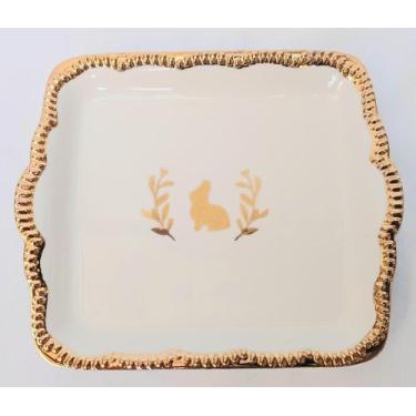 Imagem de Bandeja Decoração Páscoa Porcelana Coelhinho Luxo Ouro  - FLORISBELLA