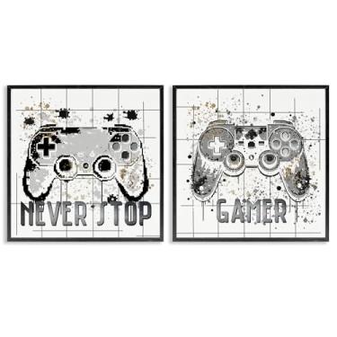 Imagem de Stupell Industries Gamer Words with Modern Pixels Conjunto de arte giclée emoldurado preto de 2 peças, design de Kim Allen, 17 x 17