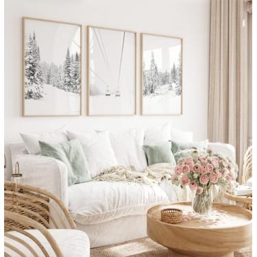 Imagem de Conjunto de 3 grandes pôsteres de inverno para esquiar impressões de arte emolduradas pôsteres de paisagem de floresta de inverno imagens de árvores nevadas esqui Lif pintura de parede em tela para