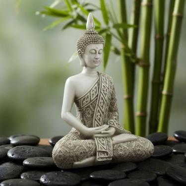 Imagem de Buda Decorativo Branco Envelhecido Meditação Feng Shui 20cm - Finegood