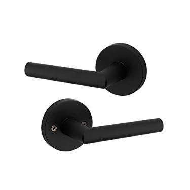 Imagem de Kwikset Maçaneta de porta de Milão 91540-030 com design redondo moderno e contemporâneo para passagem de corredor ou armário em ferro preto