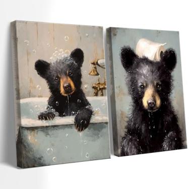 Imagem de Frimeeme Conjunto de arte de parede em tela de banheiro de urso de 2 peças, estampas de ursos de banheira, pôsteres engraçados prontos para pendurar decoração de casa emoldurados 30,5 x 40,6 cm