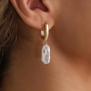 Imagem de Brincos de pérola para mulheres, joias de casamento, pingente de pérola, brincos de argola para noivas, presentes de amizade para mulheres, presentes de Natal, Medium, Latão, Sem pedra preciosa