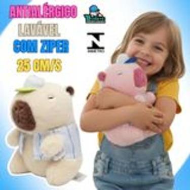 Imagem de Capivara de Pelúcia 25 cm com Boné e Roupa  Qualidade Premium e Fofura