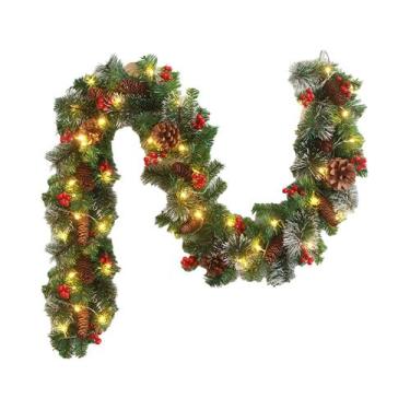 Imagem de Guirlandas De Natal Artificiais Com Frutas Vermelhas E Pinhas Para Dec