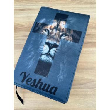 Imagem de Bíblia Leão Dália Cruz com harpa Letras grandes ARC