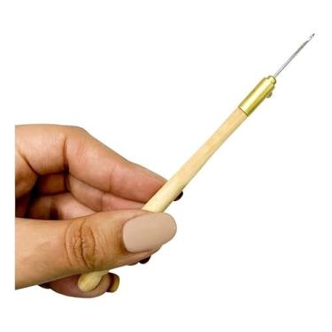 Imagem de Agulha Pedraria Luneville Bordar Bordado Perolas 3 Agulhas Cabo de Madeira Lanmax LM-Kit AG Bordado Este Kit É Perfeito Para Quem Busca Um Acabamento Detalhado Em Bordados, Crochê E Aplicação De Pedrarias