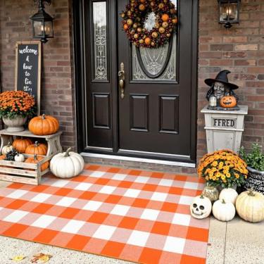 Imagem de Uphome Tapete xadrez Bufflo para ambientes externos, 9,5 x 1,5 m, tapete quadriculado branco/laranja para decoração de outono, tapete de varanda de casa de fazenda para tapetes de porta em camadas