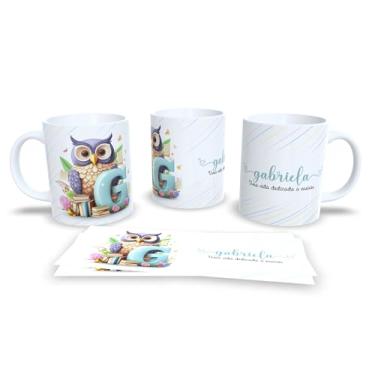 Imagem de Caneca Personalizada com Coruja e Letra A, Porcelana, Design Educacional, Uma Vida Dedicada a Ensinar, Listras Pastéis (g)