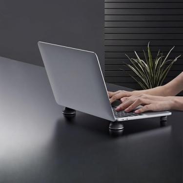 Imagem de Suporte portátil 4 em 1 para laptop, base de resfriamento ajustável para MacBook Air Pro, tablets e notebooks (preto)