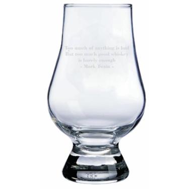 Imagem de Copo de uísque Glencairn com citação de Mark Twain da Glencairn