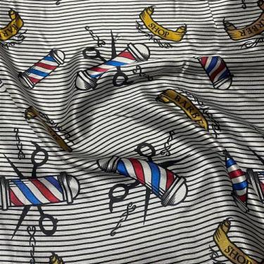 Imagem de Tecido Cetim Estampado Preto Barbeiro 1,40m para Capa de Barbearia - O