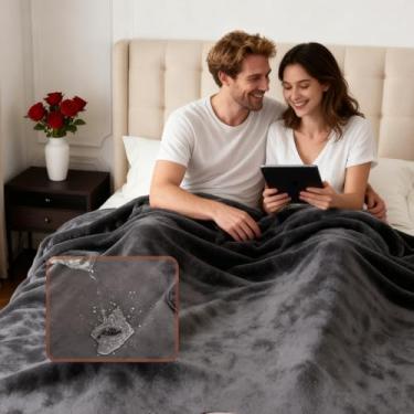Imagem de DouxDosy Cobertor impermeável para intimidade na cama – Cobertor King Size de pelúcia para casais, resistente a manchas, à prova de vazamento para proteger a cama, sofá, flanela dupla face e lã de