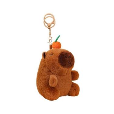 Imagem de Chaveiro de capivara de pelúcia com decoração laranja de silicone 14,5