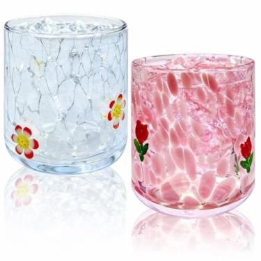 Imagem de Wtruoy 2 peças de copos de vidro com ícone do Dia dos Namorados - copos de suco de 400 ml, copos de bebida à mão à moda antiga para presentes de férias, festas de família, artigos de vidro, decoração