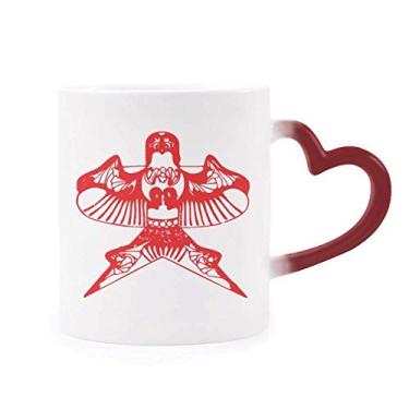 Imagem de Caneca Kite Chinesa Tradicional Corte de Papel Sensível ao Calor Caneca Vermelha Mudança de Cor