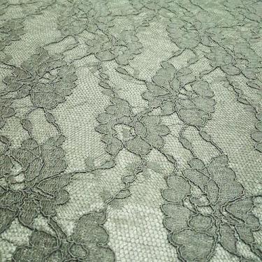 Imagem de Rolo 2 Metros Renda Suiça Forrada 95% Poliéster 5% Poliamida - tecidos