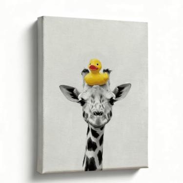 Imagem de Arte de parede de banheiro, girafa com tela de pato de borracha, impressão de pintura a óleo animal preto e branco, decoração caprichosa de banheiro para banheiro de hóspedes e lavabo, pronta para