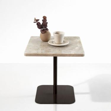 Imagem de Mesa Lateral Atria base laca marrom Quadrada Tampo Mármore Taj Mahal