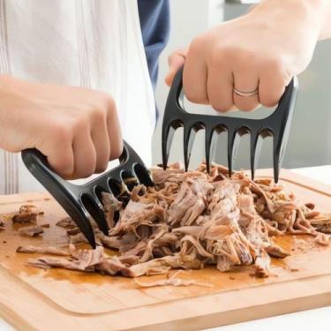 Imagem de Kit 2 Garras de Urso para Desfiar Carnes - Desfie Carnes e Misture Sal