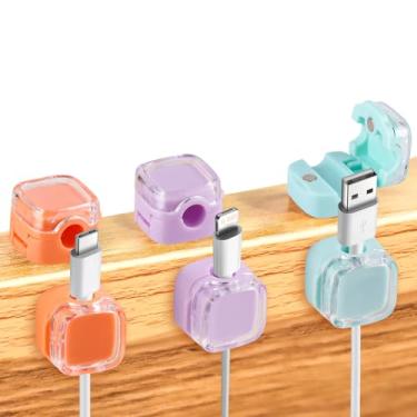 Imagem de Pacote com 6 clipes magnéticos para cabos – suporte organizador de cabos magnéticos, clipes de carregador adesivos, suporte de cabo USB para casa, escritório, carro, parede, mesa, telefone, mesa de