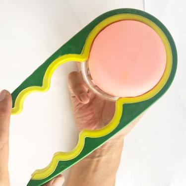 Imagem de Abridor de frascos antiderrapante - removedor de lata e tampa de garrafa de borracha para tampas teimosas. Dispositivo de cozinha ergonômico para idosos e pessoas com mãos fracas ou pequenas