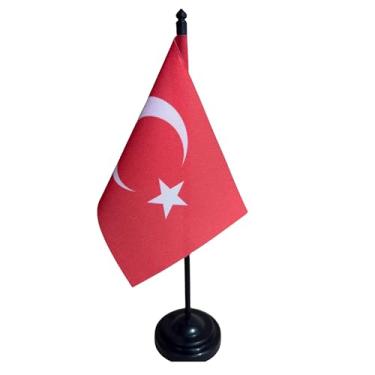 Imagem de Bandeira de Mesa da Turquia, 26cm Altura Total, 18x11cm Tecido Oxford, Face Única, Base Plástica, Decorativa, Multicolorido, para Escritório, Eventos e Cerimônias