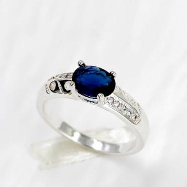 Imagem de Anel feminino de zircônia cúbica minimalista moderno solitário para mulheres, anel de compromisso de noivado de casamento com pedra cúbica vermelha azul roxa transparente YC6513, Latão Zircônia cúbica