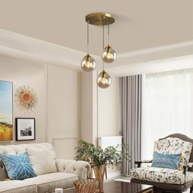 Imagem de Lustre pendente com globo de vidro para ilha de cozinha, 3 lâmpadas, altura ajustável, cúpula dourada, ideal para sala de jantar, quarto e corredor.