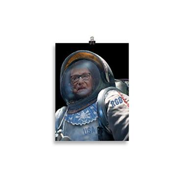 Imagem de Pôster de papel fosco aprimorado de astronauta Ruth Bader Ginsburg in Space (cm)