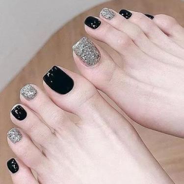 Imagem de Unhas pretas de pressão nas unhas dos pés para mulheres, unhas postiças quadradas e brilhantes com design de glitter prateado cola artificial falsa acrílica nas unhas dos pés para mulheres, 24 peças
