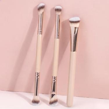 Imagem de 3 pincéis de maquiagem para os olhos, pincel de base ultrafino, pincel de maquiagem avançado para misturar sombra, iluminador e maquiagem em pó (tez)