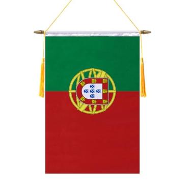 Imagem de TMHTMH Bandeira de parede de Portugal de 45,7 x 30,5 cm, poste de madeira e acabamento acetinado duplo, bandeira portuguesa para pendurar, para sala de casa, sala de aula escolar, clube e porta