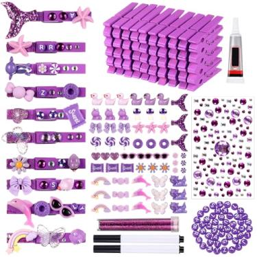 Imagem de Youyole 50 conjuntos de grampos de torcida incluem grampos de roupas de madeira, mini resina, animais, arcos, contas, letras, adesivos autoadesivos, caneta, para líderes de torcida, mochilas