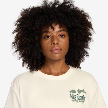 Imagem de Camiseta Dri-FIT Nike Move Swift Feminina-Feminino