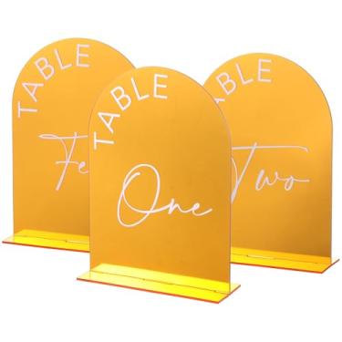Imagem de Números de mesa de arco para casamento, 12,7 cm x 17,8 cm, números de mesa de acrílico arqueados espelhados dourados 1-15 com suportes, placas de mesa elegantes em arco para centro de mesa, recepção