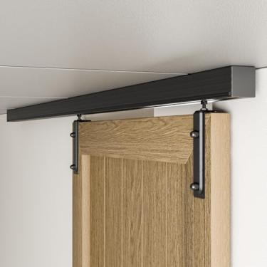 Imagem de Ferragens deslizantes para porta de celeiro de 2,4 m / 243,8 cm, kit de trilho de montagem no teto para porta de celeiro interna e externa, resistente, deslize suavemente silenciosamente, fácil