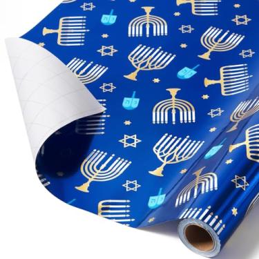 Imagem de WERNNSAI Papel de embrulho de Hanukkah – 1 rolo de 43 cm x 10 m Happy Hanukkah velas azuis estrela de Davi envoltório de chanucá festival judaico decoração de presente azul dourado metálico design de