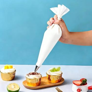 Imagem de Kit de decoração de bolo de 21 peças – Sacos de silicone reutilizáveis e conjunto de 16 pontas de confeitar - branco