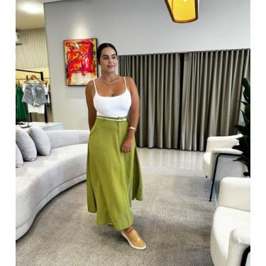 Imagem de Saia midi com bolsos nas laterais tamanho G na cor verde - Maria Rosa