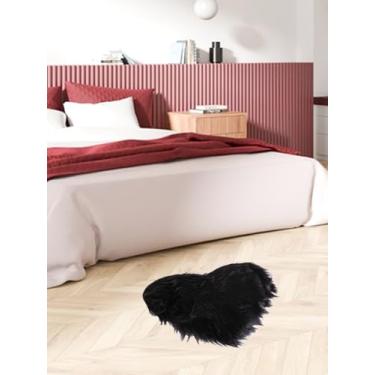 Imagem de Tapete de pelúcia em forma de coração, tapete pequeno de pele sintética macia para decoração de quarto, tapete aconchegante para sofá de chão