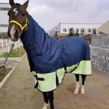Imagem de UGPLM Manta de inverno para cavalos, à água, com alças ajustáveis, acolchoada em 600D com proteção para o pescoço. Ideal para pôneis e outros, Navy Blue L