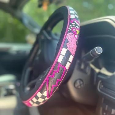 Imagem de Capa de volante universal para carro cowboy ocidental retrô ocidental, couro pintado à mão, acessórios de carro ocidental, design antiderrapante fácil de instalar. (#B)